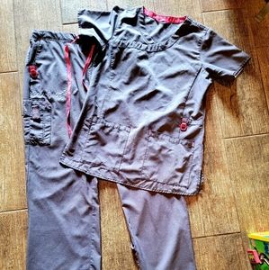 Carhartt Scrub Set